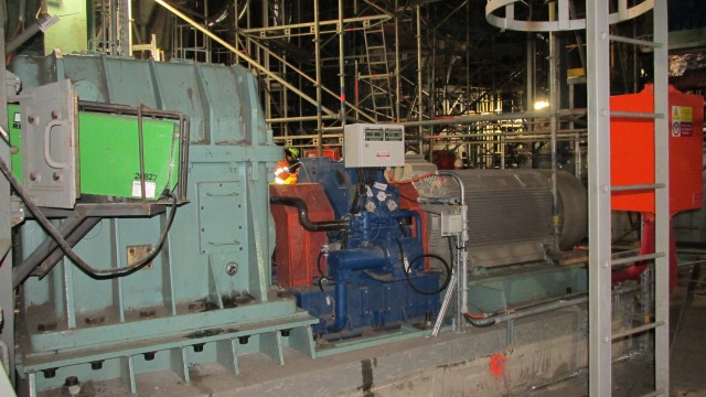 Převodovka ventilátorového mlýnu má vstupní otáčky regulované hydrospojkou