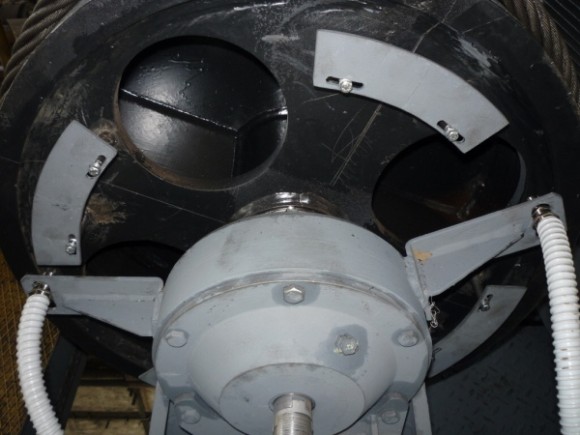 Hlídání propadu břemene jeřábu