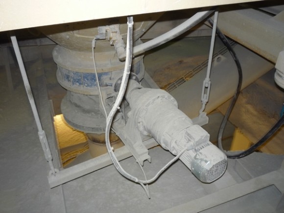 Uzavírací elektro klapka