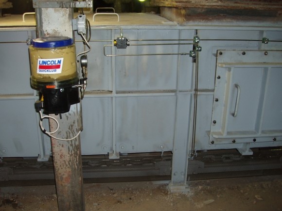 Automatické mazání řetězového dopravníku