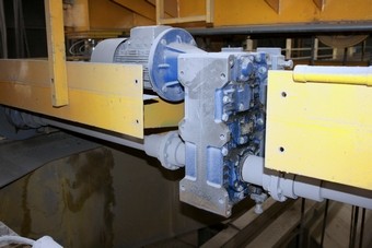 Elektromotor pojezdu jeřábové kočky s brzdou