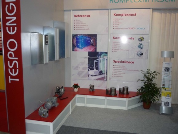 Převodovky, elektromotory, hydrospojky, pružné spojky...