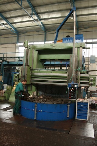 Vřeteno obráběcího karuselu, výkon 55 kW