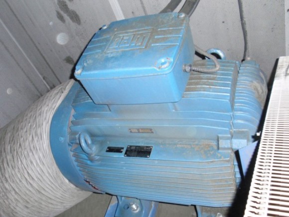 Elektromotor ventilátoru rozbíhaný softstartérem