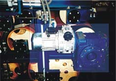 Pohon kalolisu - elektromotor, převodovka, variátor - v čističce odpadních vod