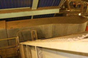 Čidlo zaplněnosti hrablového vynašeče strusky