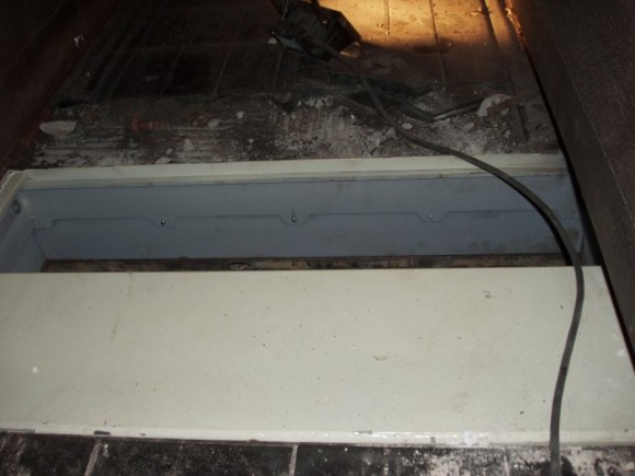 Nový uzavírací mechanismus s lineárním šíbrem