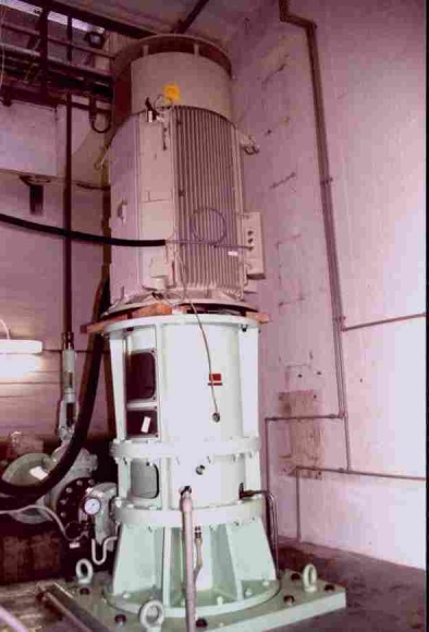 Frekvenčním měničem regulované vertikální čerpadlo