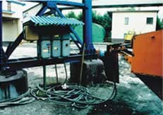 Rozvodné skříně připojení napájecího kabelu elektro buldozeru