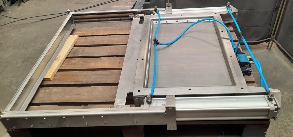 Uzávěr v lince na výrobu ovocných džusů