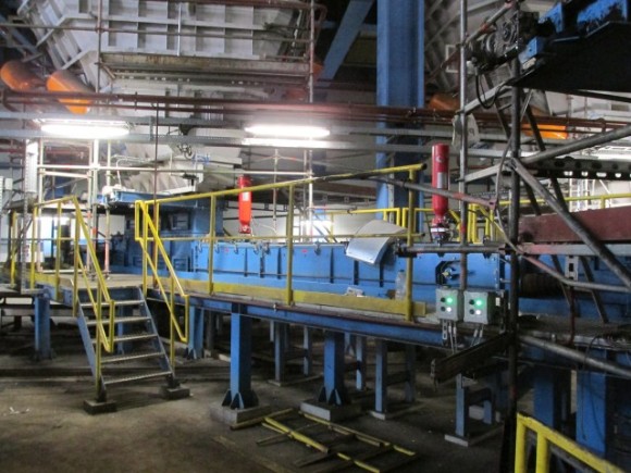 Řetězový dopravník uhlí RP 500 na ocelové konstrukci